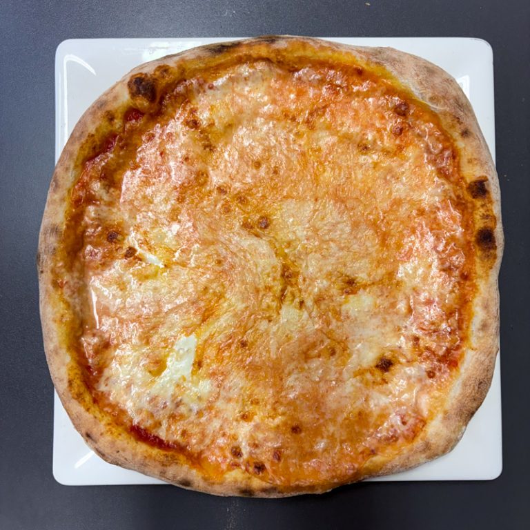 Pizza Biancaneve Rossa - Pizzeria 69 Rosso Albaro